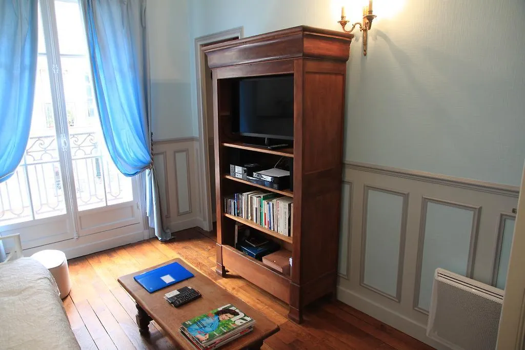 Apartment Lourmel *